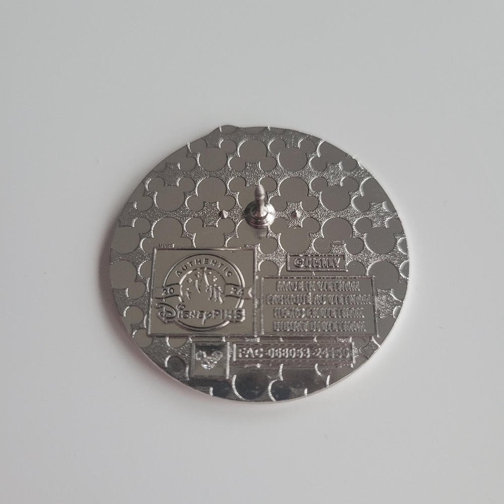 HH Disney Pin! - Picture 2 of 2
